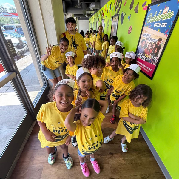 Turkey Hill Experience group of kids